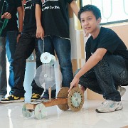 Mousetrap_Car_Race_Boys_2011_062.JPG
